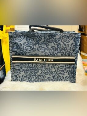 I'm Not Dior Paris Floral Jacquard Tote - Blue